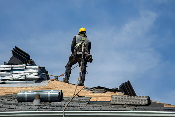 Professional Roofing technician working in Achille, OK